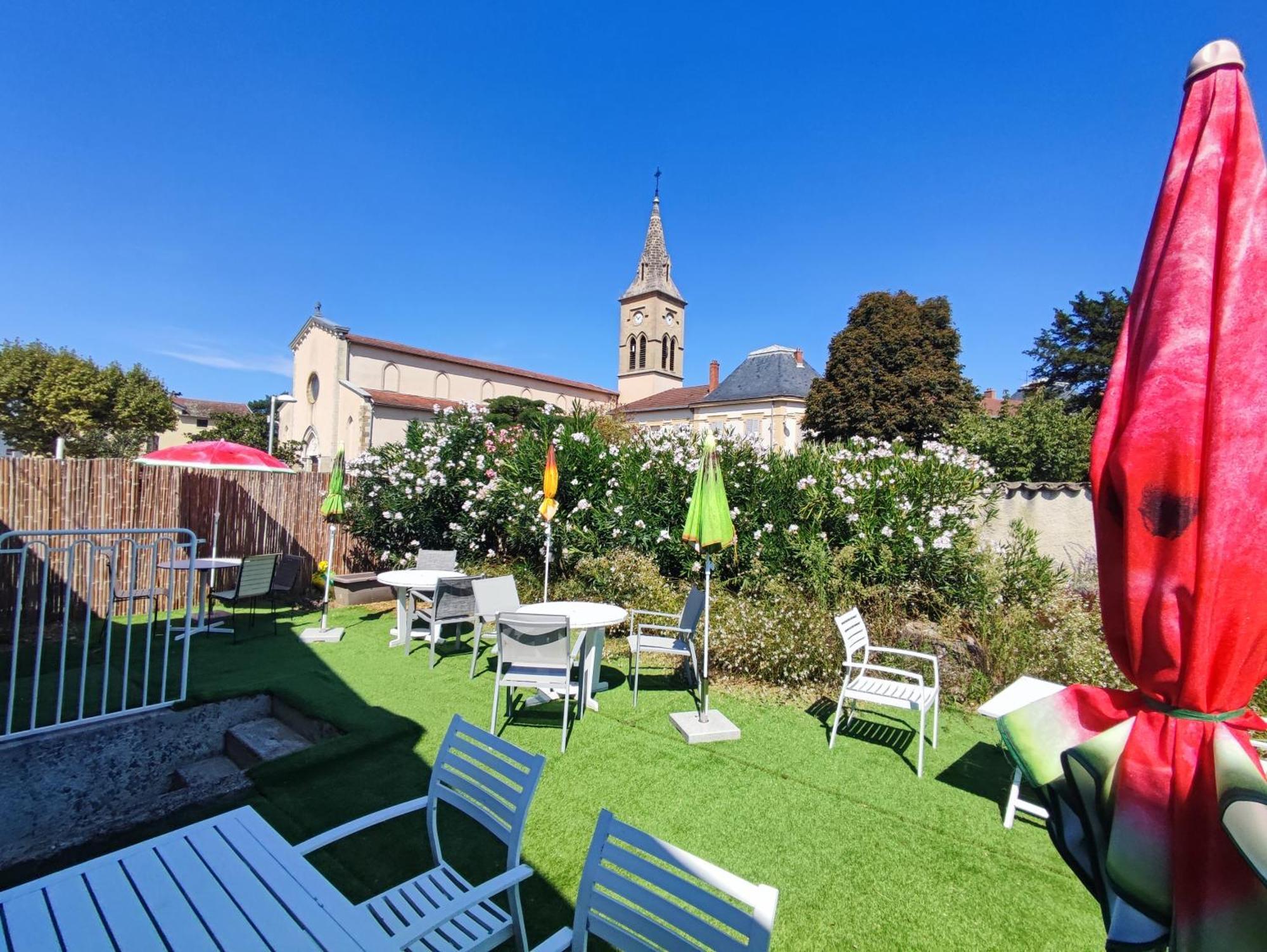 Moodz Hotel Vienne Pont-Eveque Exteriör bild