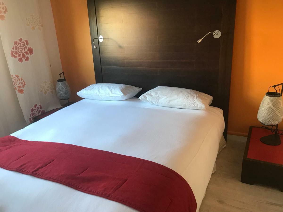 Moodz Hotel Vienne Pont-Eveque Exteriör bild